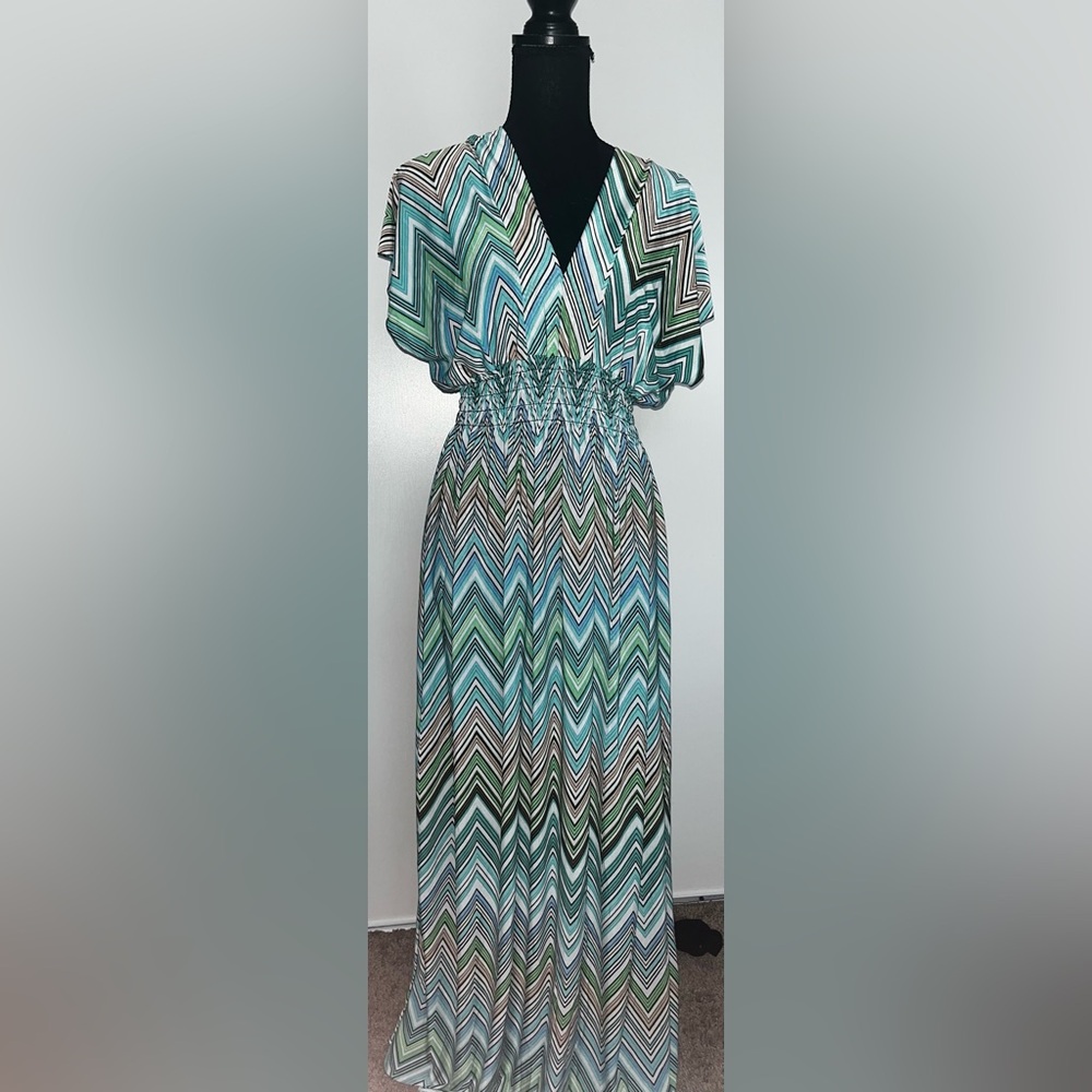 Elegant Multicolor Chevron Maxi Dress